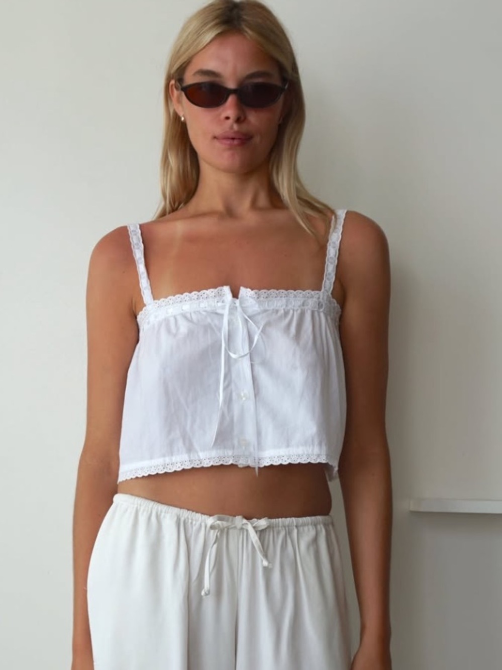 Jardim White Lace-Trim Cropped 100% cotton